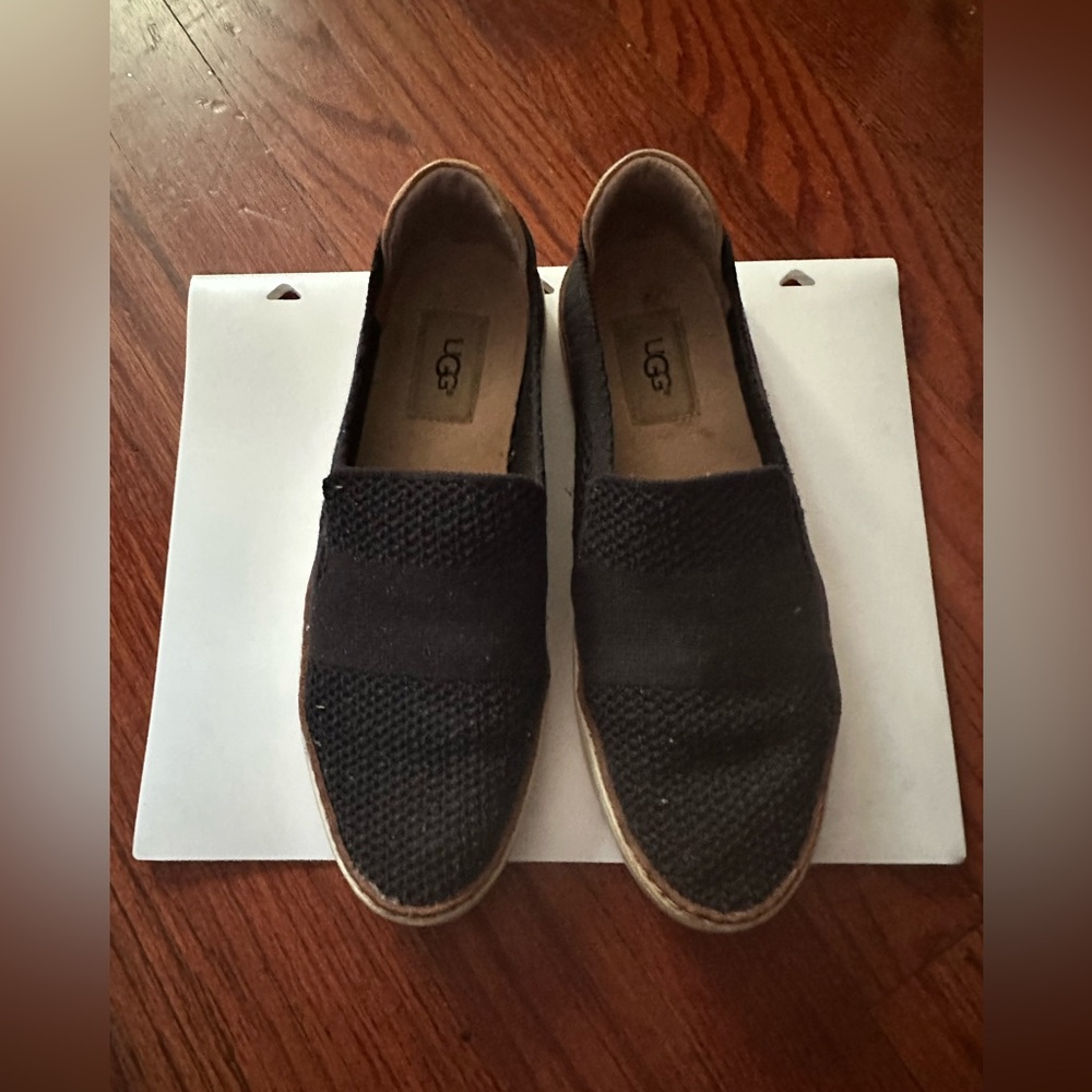 Ugg women,black fabric Loafers with cream sole size 7.5